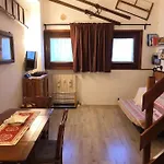 Le Petit Refuge Cervinia Διαμέρισμα *