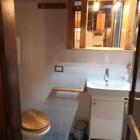 Le Petit Refuge Cervinia Apartment *
