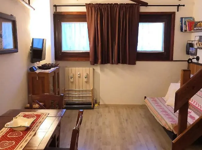 Le Petit Refuge Cervinia דירה *